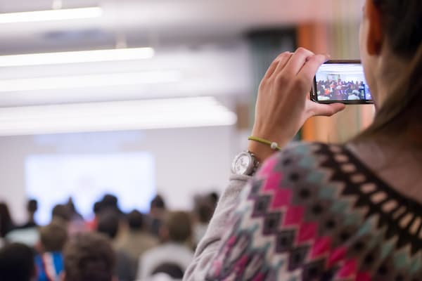 Im Rahmen der Aktionswoche vom Aktionsbündnis für Seelische Gesundheit finden Vorträge statt.