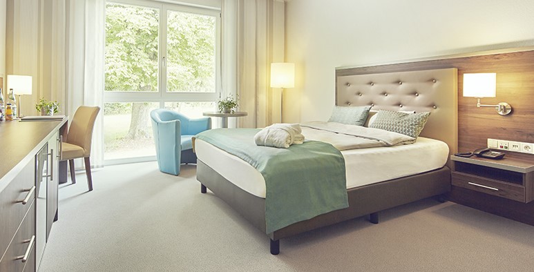 Eine gute Schlafumgebung sorgt für einen erholsameren Schlaf und verringert Schlafstörungen