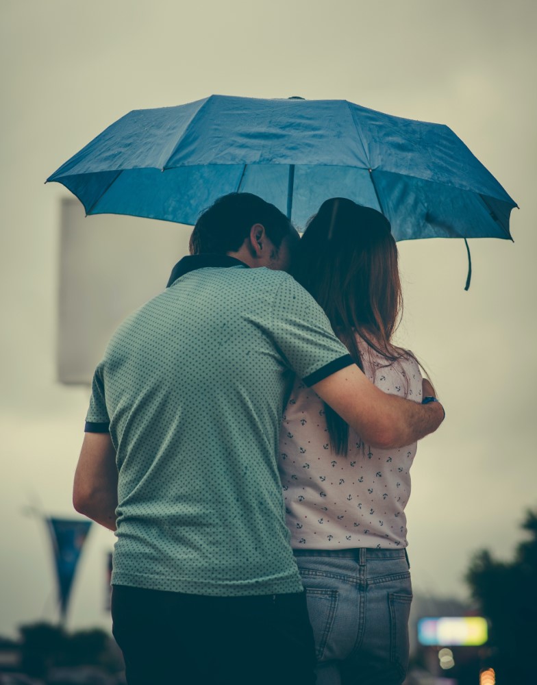 Wie Angehörige bei Depressionen dem Partner helfen, erfahren Sie hier.